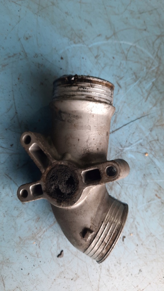 фото №4, Труба воздуха 08631538 volvo s60 v70 ii 2.4 d5