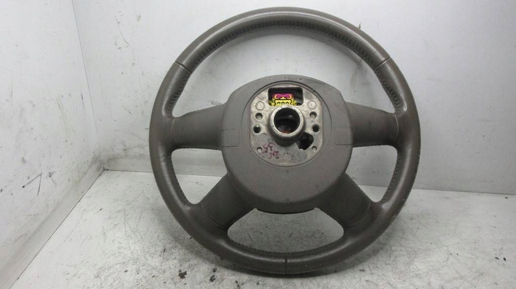 фото №8, Audi a8 d3 lift воздуховод с подушка