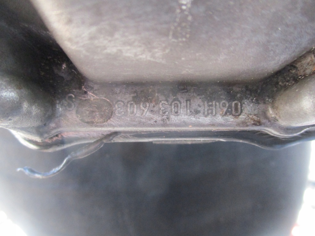 Audi a4 b8 a6 c7 q5 a5 1.8 2.0 tfsi піддон масляна картер датчик оливи Доставка