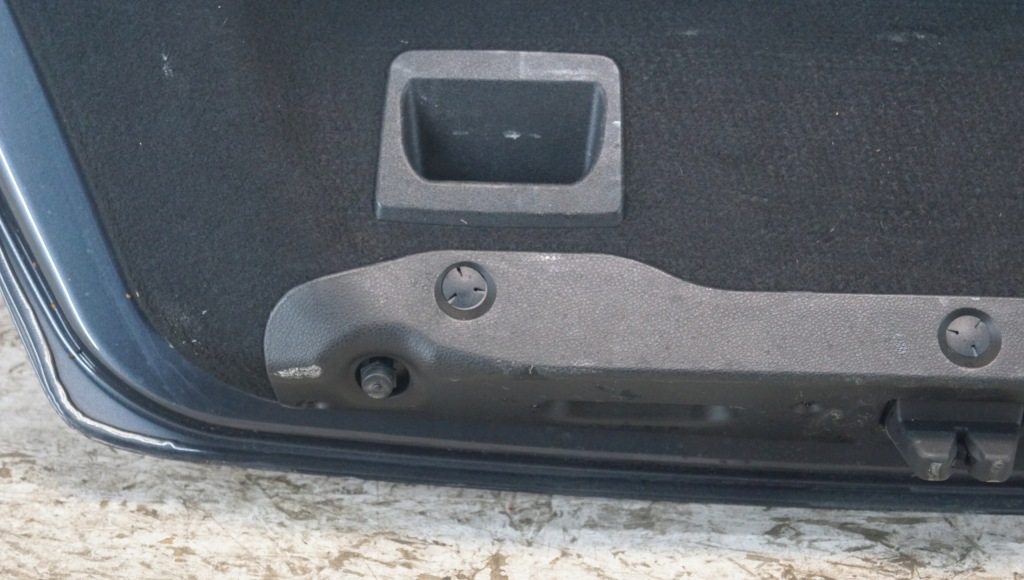 фото №13, Крышка багажника багажника задняя mercedes c w204 sedan