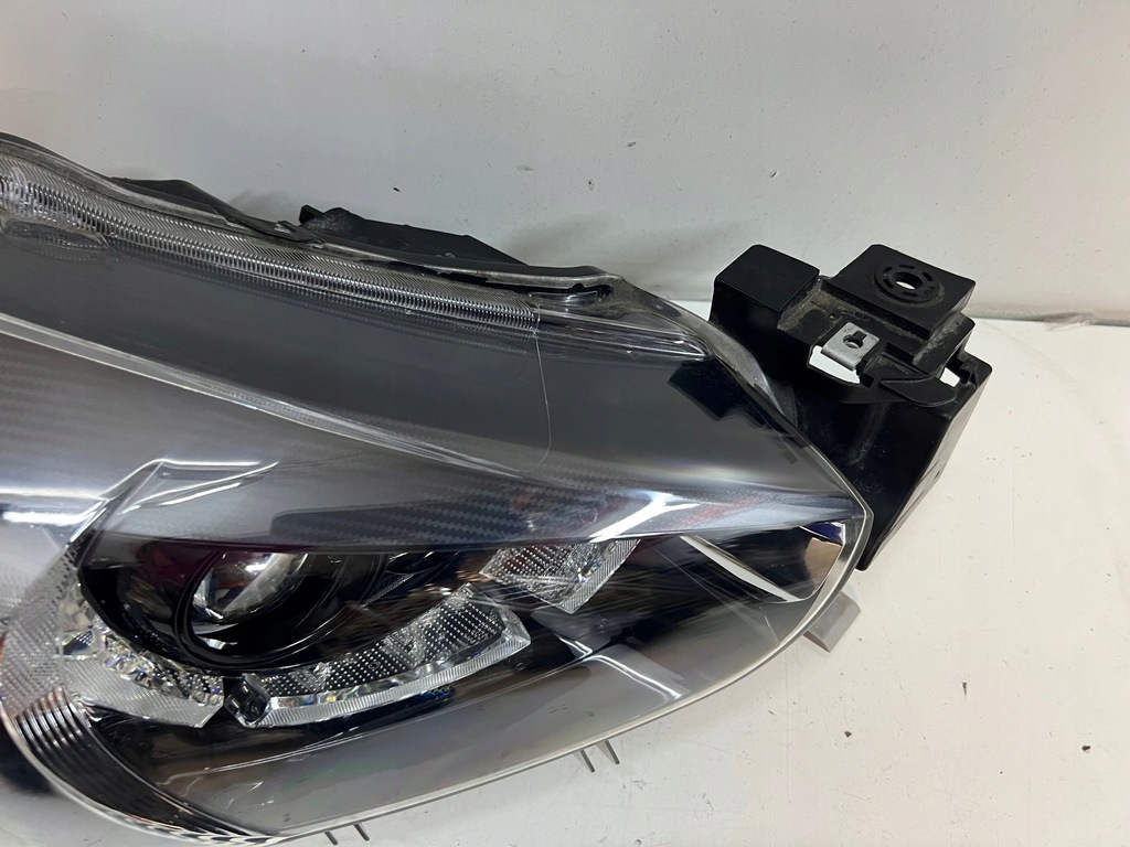фото №11, Mazda 2 iii лампа правая full led idealna