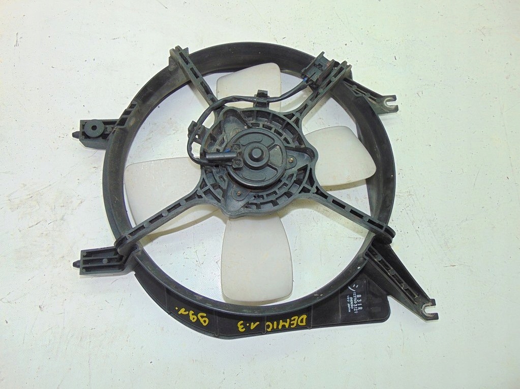 фото №3, Mazda demio 1.3 99r вентилятор радіатора