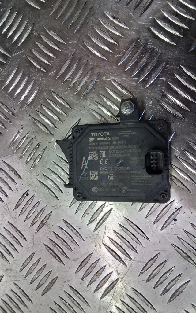 фото №5, Toyota yaris iv 2022 радар distronic 88210-0d010