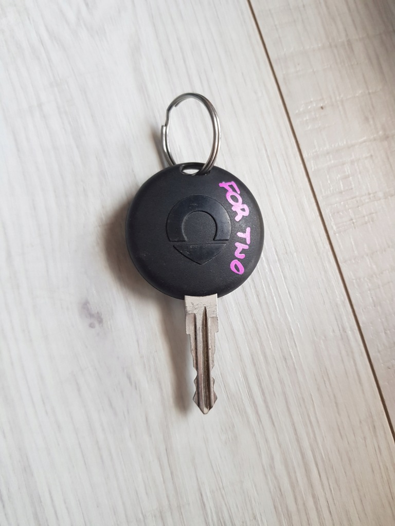 фото №2, Smart fortwo forfour ключ pilot 2 кнопки