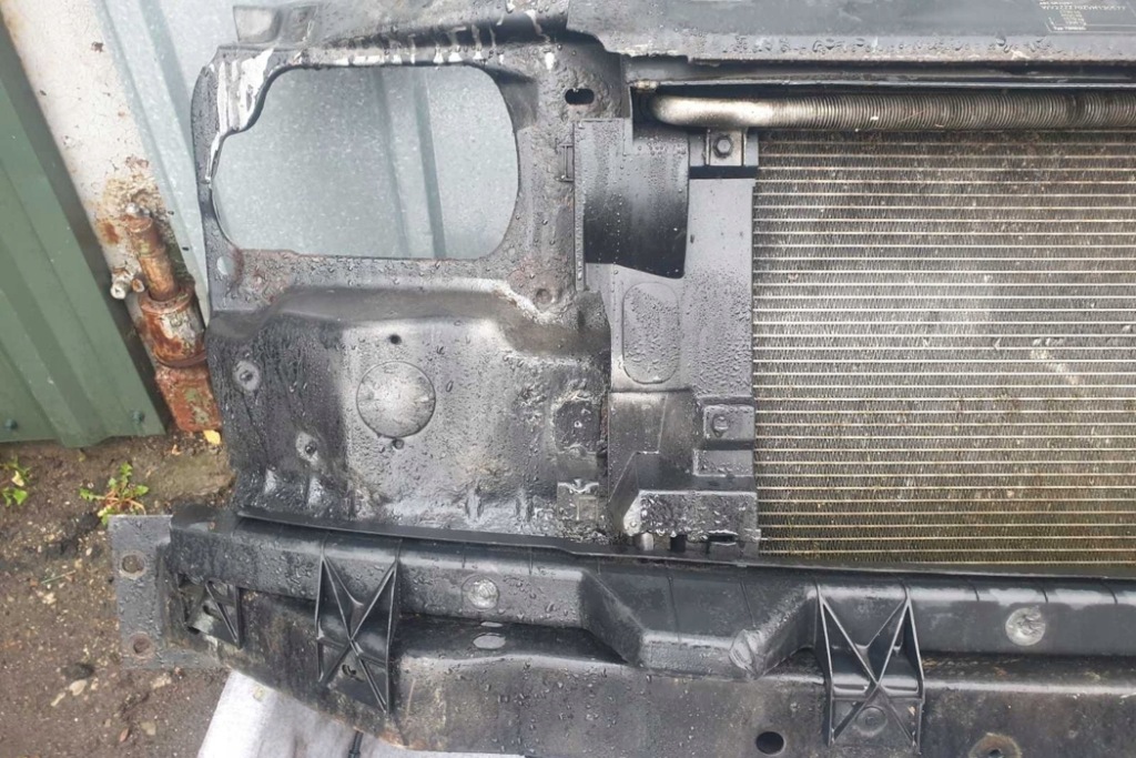 Радиатор воды vw transporter iv фургон 70xa 701121207b 2.5l бензиновый с Разборки