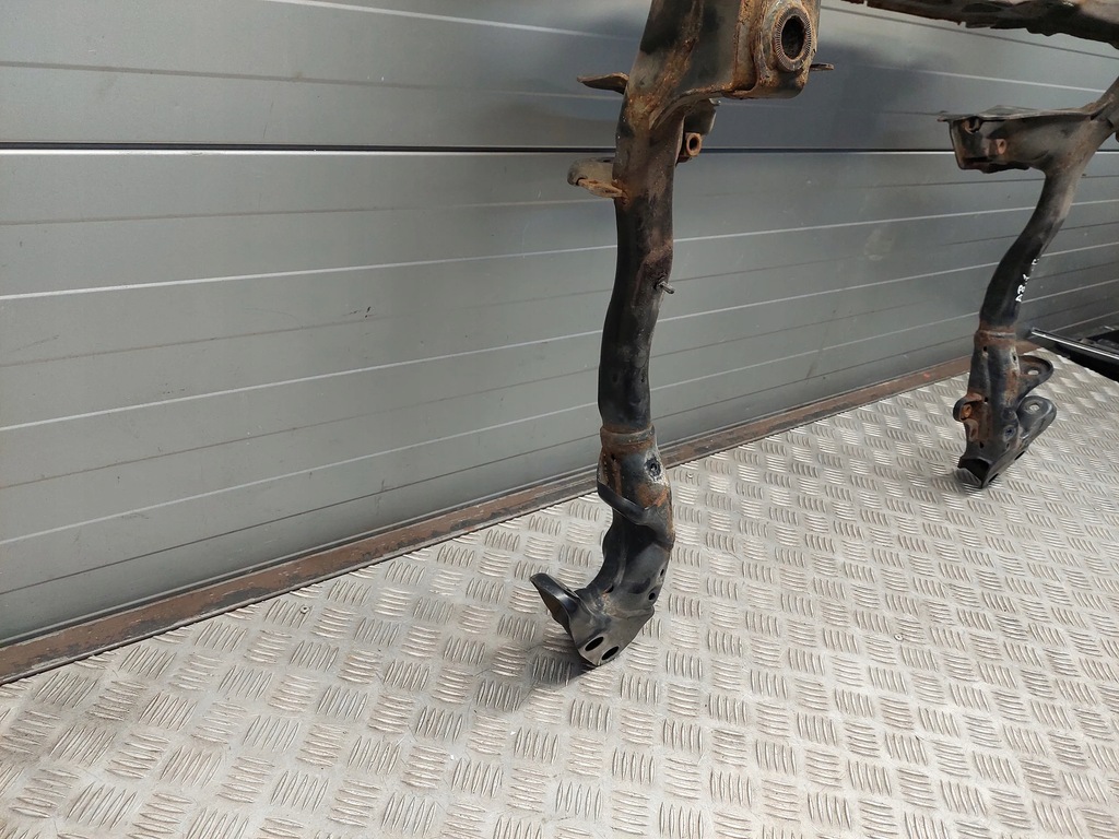 фото №14, Audi a8 s8 d4 4h 4h0399315 з передній балка передні