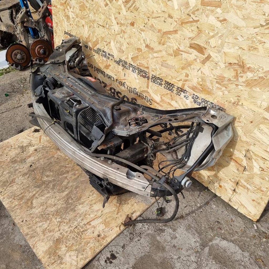 фото №8, Pas передний радиатор mercedes cls w219 c219 3.2