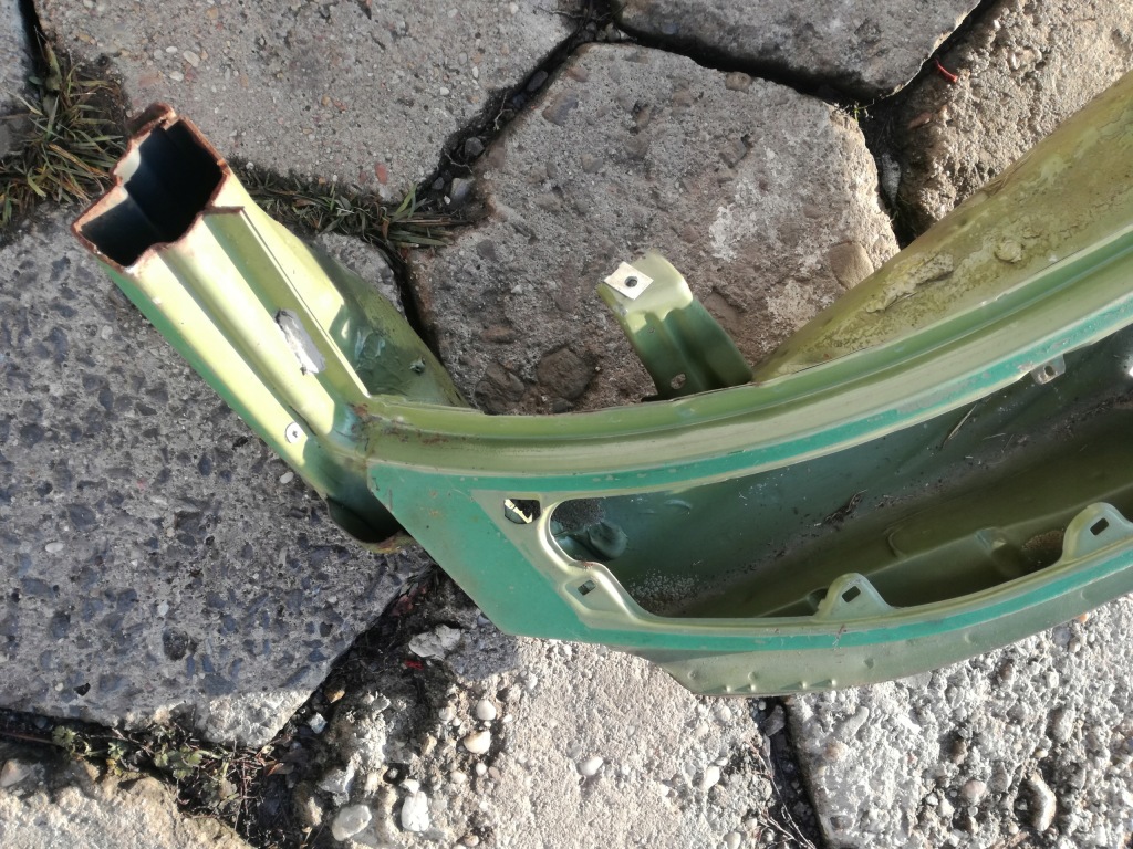 фото №5, Жабо mercedes w123 sedan kombi 1236270003