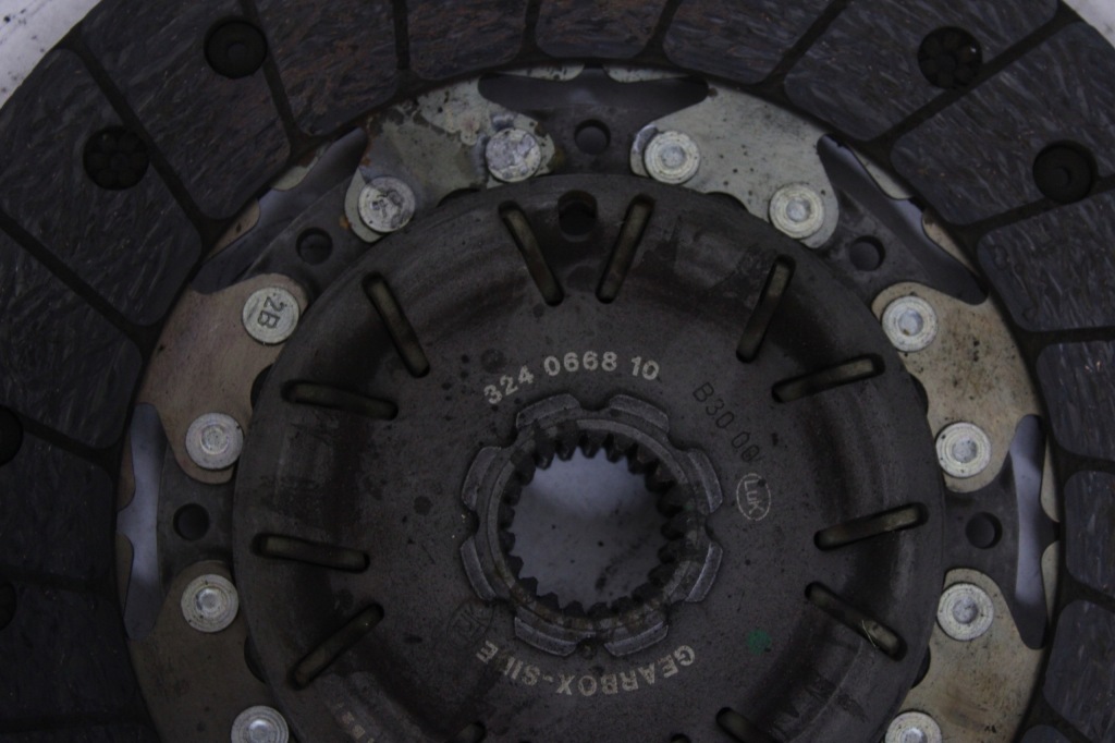 фото №6, Toyota rav-4 2.2 d-4d зчеплення диск притиск колесо двомасовий маховик комплект