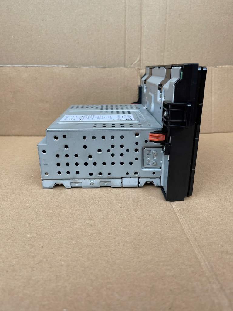 фото №8, Toyota yaris cross радио навигация дисплей 86140-yp032