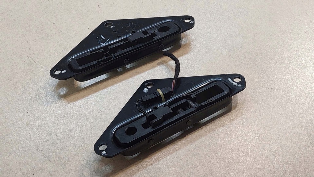 фото №5, Замок засов крыша левый правый audi a4 b6 cabrio