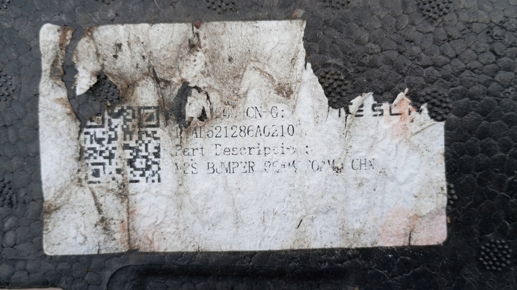 фото №2, Tesla 3 lift ----абсорбер пена балка бампера перед