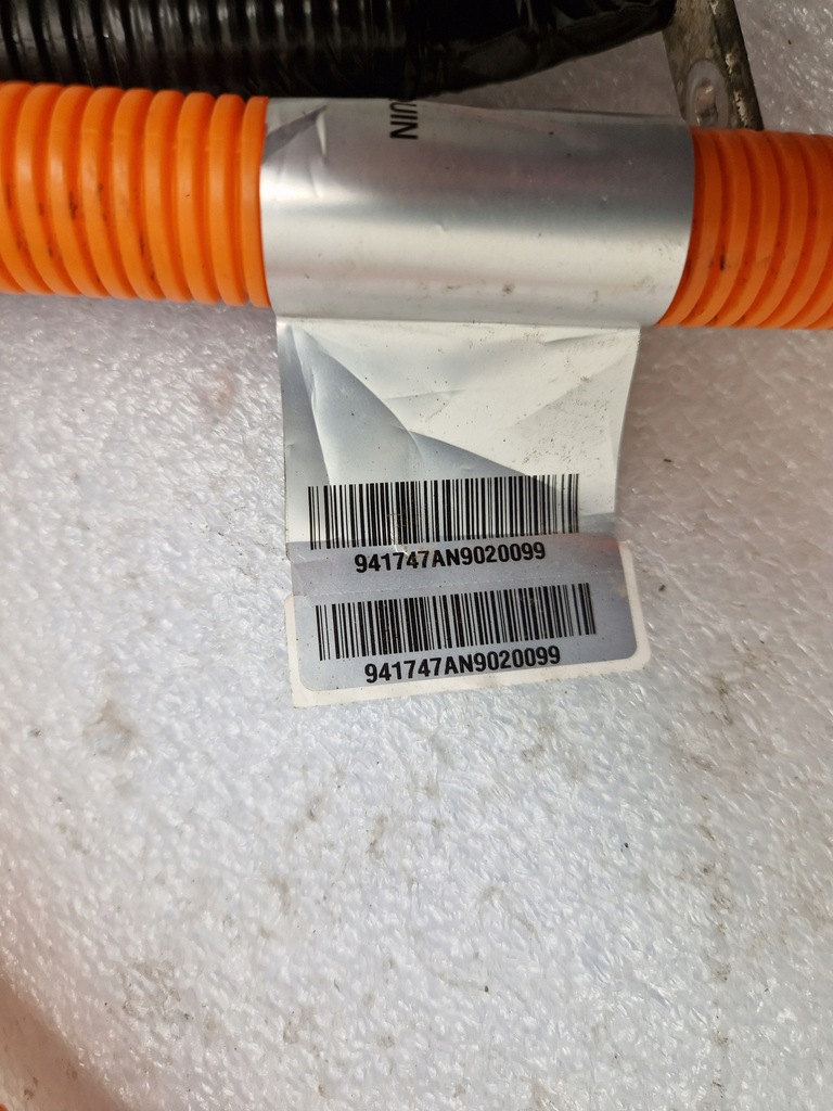 фото №8, Mg-zs suv rhd передний точка зарядки разъём вход mg