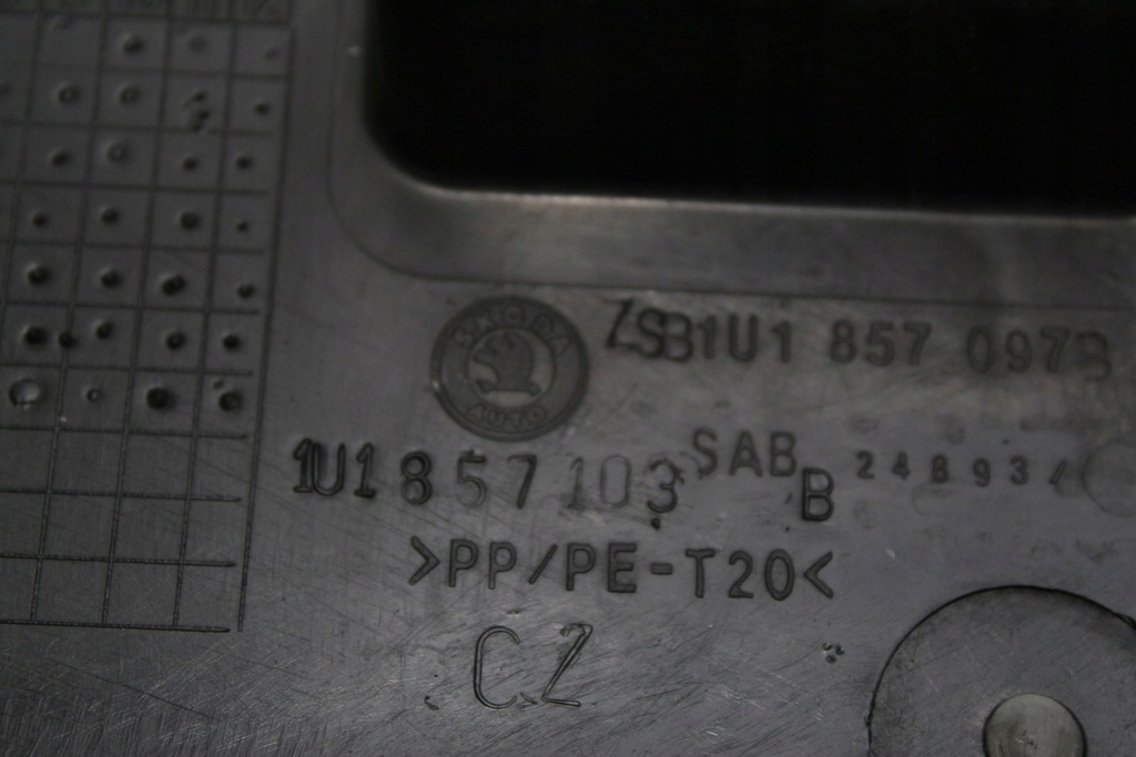 фото №10, Бардачок пасажира правий перед octavia i fl