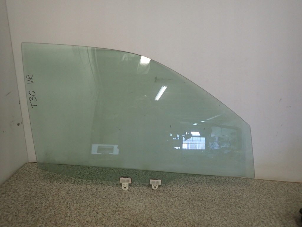 фото №1, Nissan xtrail t30 01- стекло дверь передняя правая