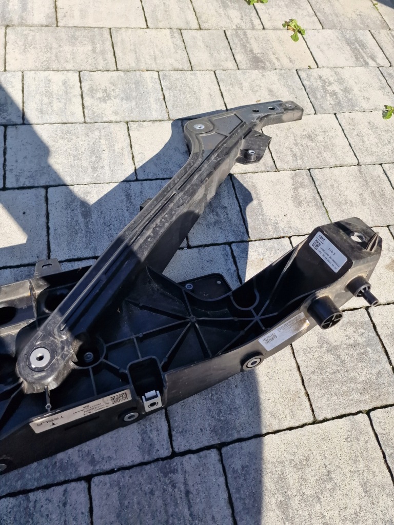 Ремінь передній tesla model y Доставка