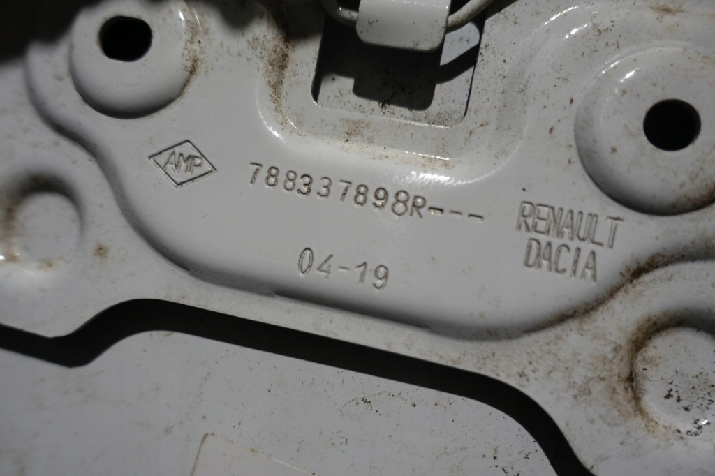 фото №2, Dacia dokker кришка заливної пального 788337898r