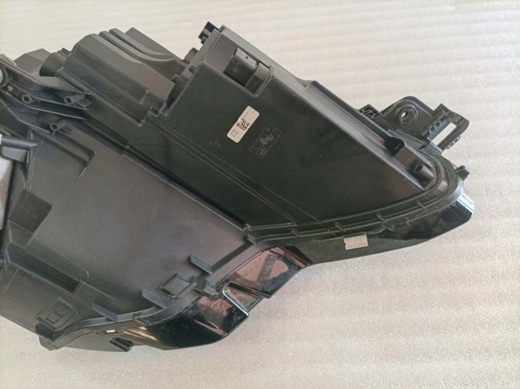 фото №12, Skoda оригинальный номер 57b941015d