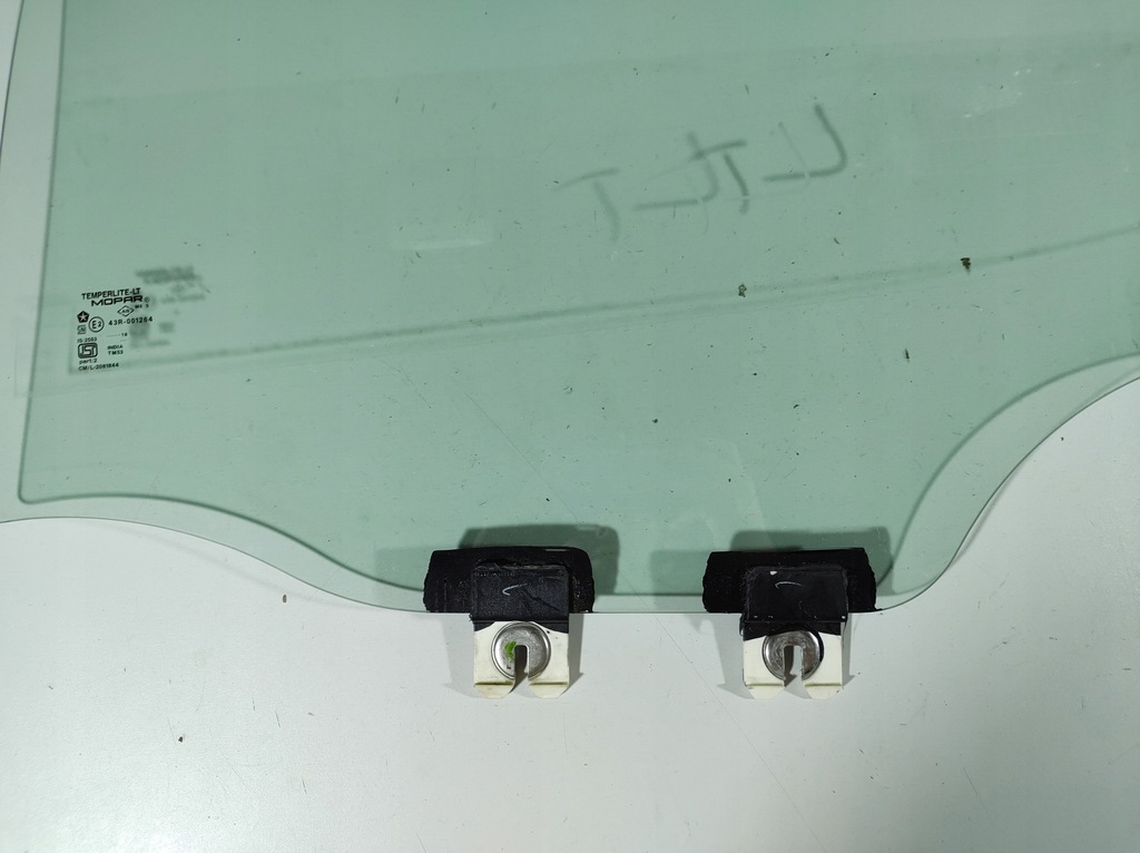 фото №9, Jeep compass 17r- скло двері лівий задня 18r