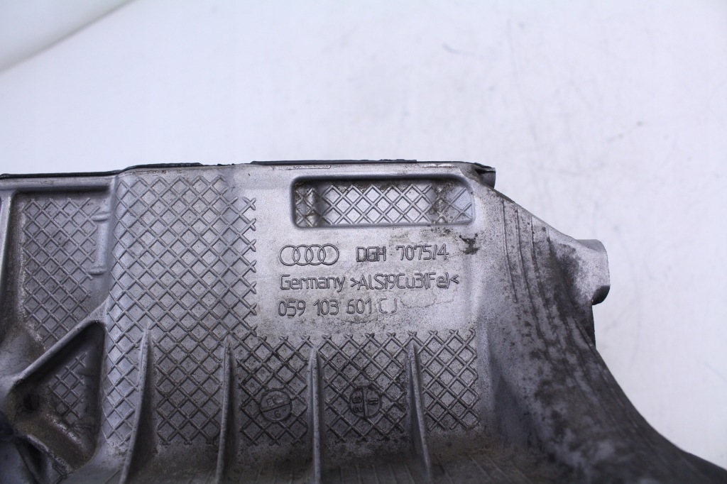 Поддон масляная audi q5 3.0tdi cdu Недорого