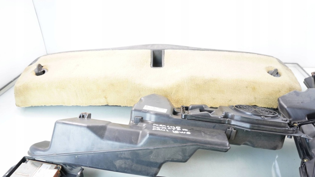 Porsche boxster 986 аудиосистема bose усилитель сабвуфер Киев