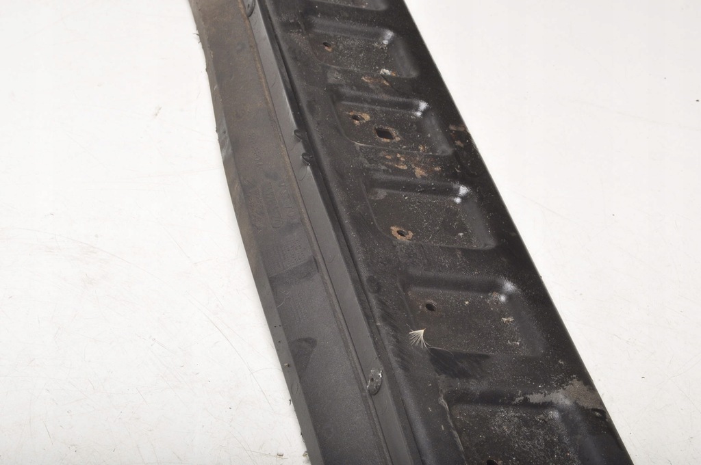 фото №7, Volvo v70 iii нижня балка радіатор