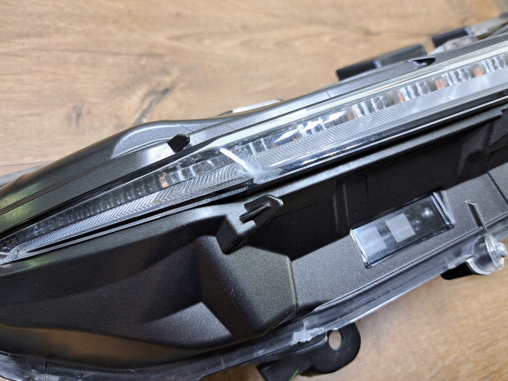 фото №4, Lexus nx лампа передня права протитуманна фара led