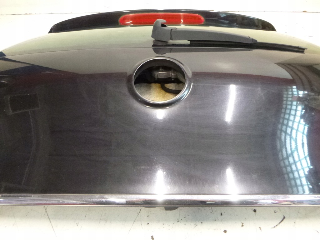 фото №8, Крышка багажника задняя vw volkswagen golf v lc9z 2006r. 5d