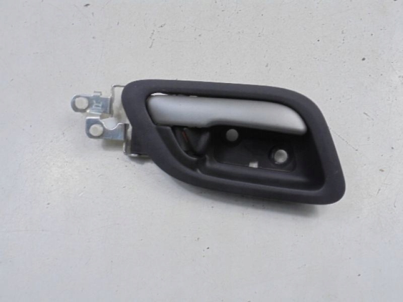 фото №4, Honda fr-v ручка внутренняя правая задняя