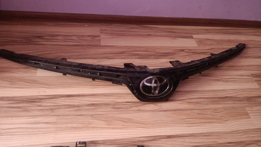 фото №1, Решётка радиатора решётка радиатора corolla e21 sedan