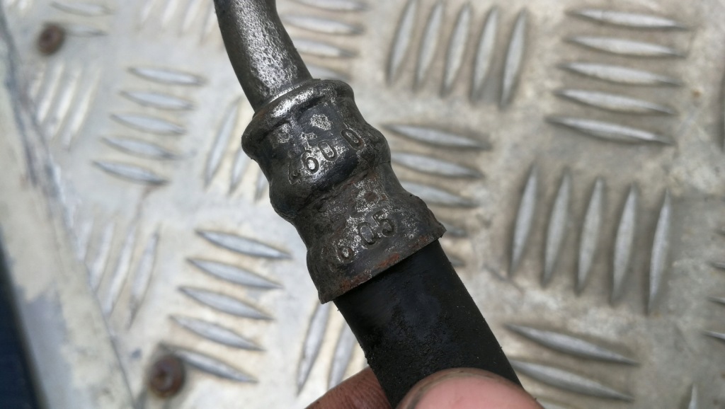 фото №3, Mercedes w211 3.5 4 matic шланг усилителя