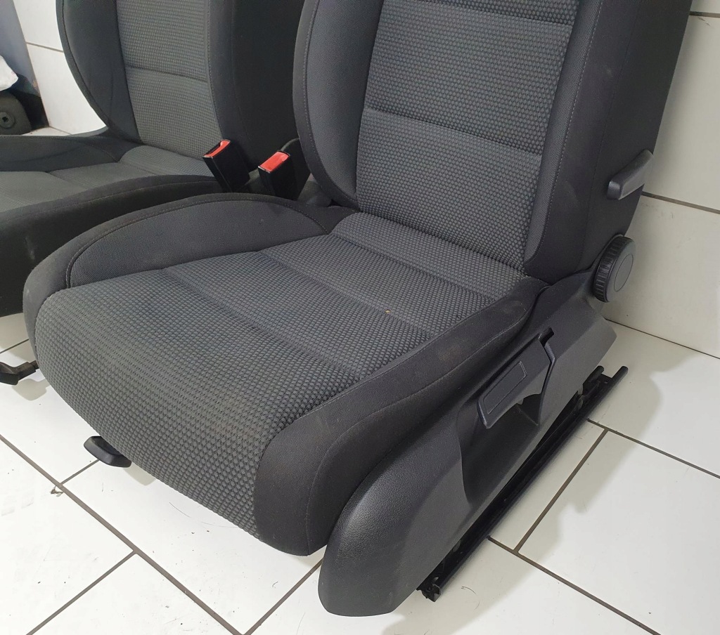 фото №4, Golf vi 6 hb 5d сиденья заднее сиденье комплект