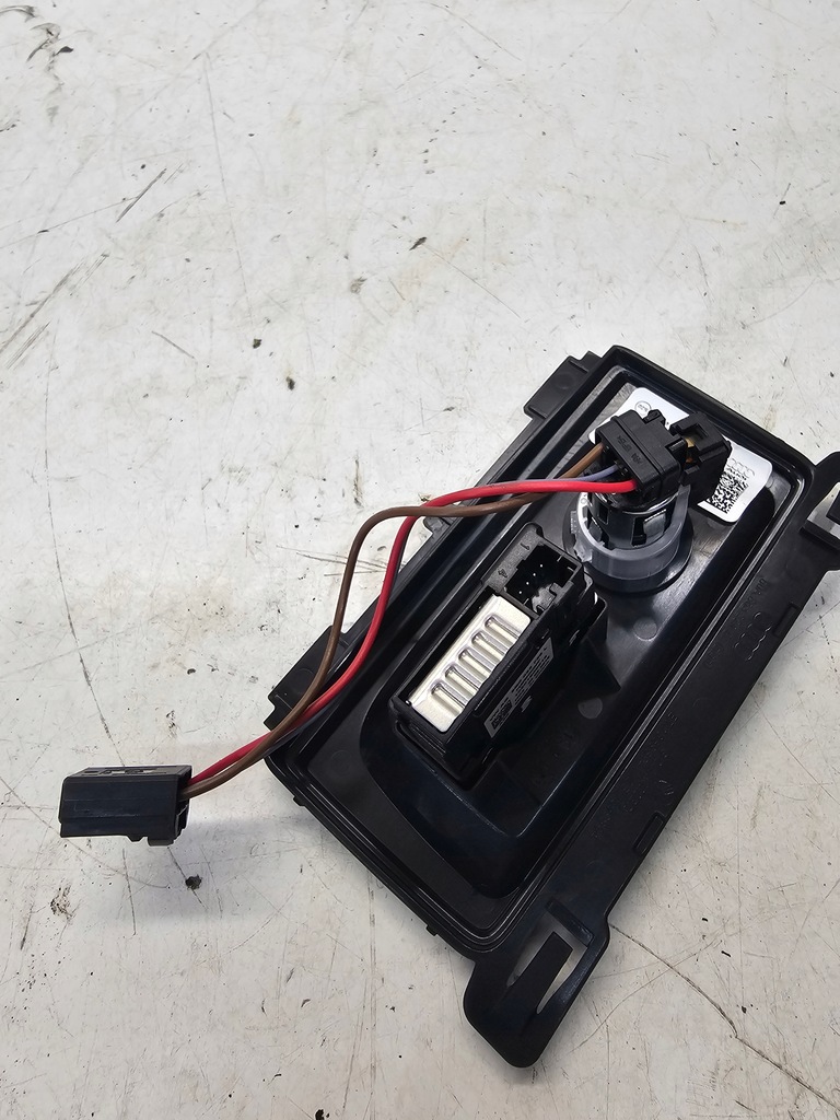 фото №6, Роз'єм прикурювача port usb c зарядний пристрій audi q5 fy a4 b9 a5 8w 5q0035726l