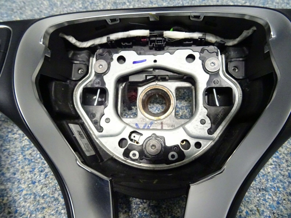 Воздуховод mercedes-benz gle w166 - c292 004605303 Недорого