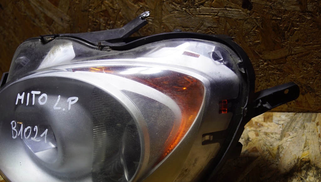 фото №6, Лампа правый перед alfa romeo mito