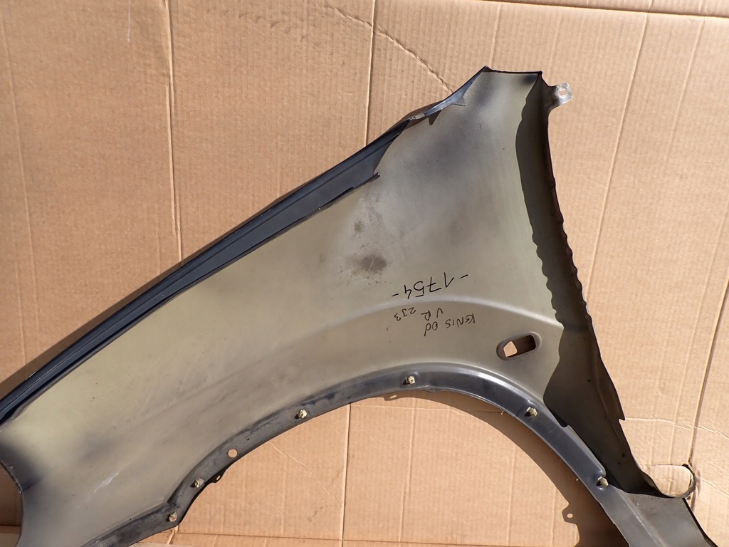 фото №10, Suzuki ignis 00-03 крила передній правий zj3