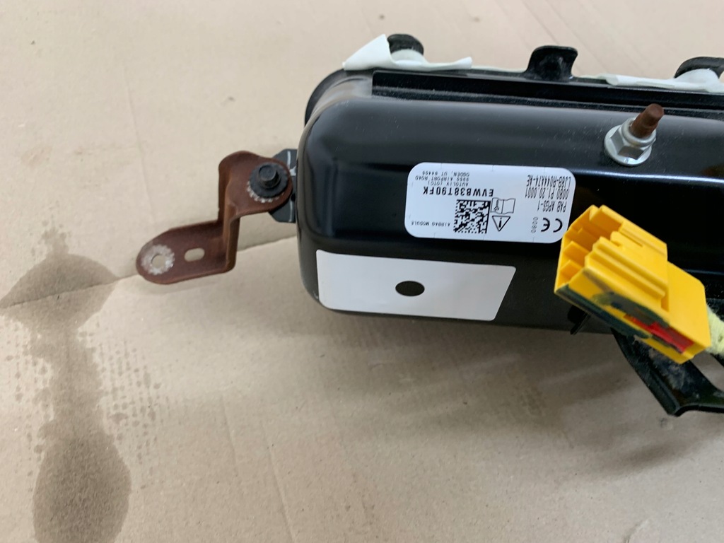 фото №15, Ford mustang mach-e rwd 75.7 kwh подушка воздушная пассажира подушка безопасности