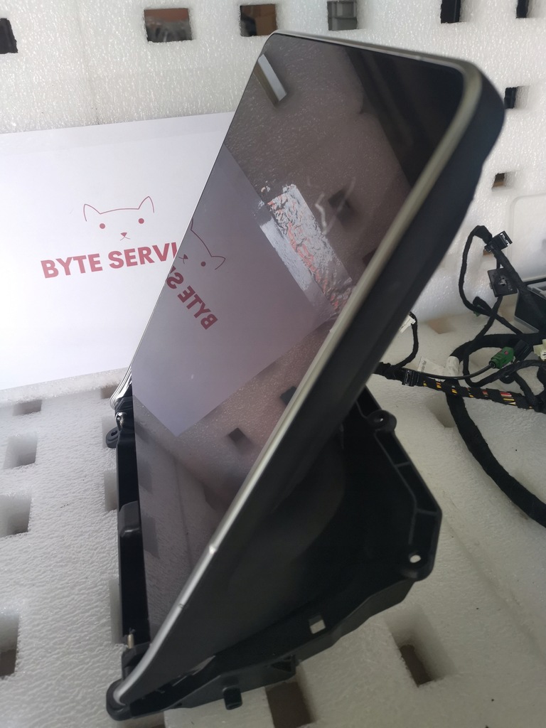 фото №1, Mercedes sl r232 дисплей монитор a2326806801