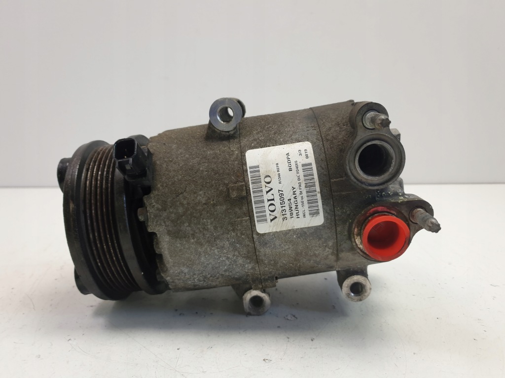 фото №1, Volvo v70 iii 2.0 16v компрессор кондиционера насос