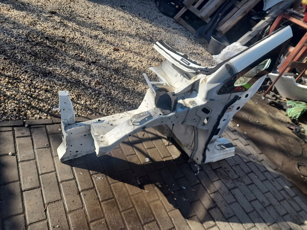 фото №1, Nissan leaf i чверть лівий перед giełda