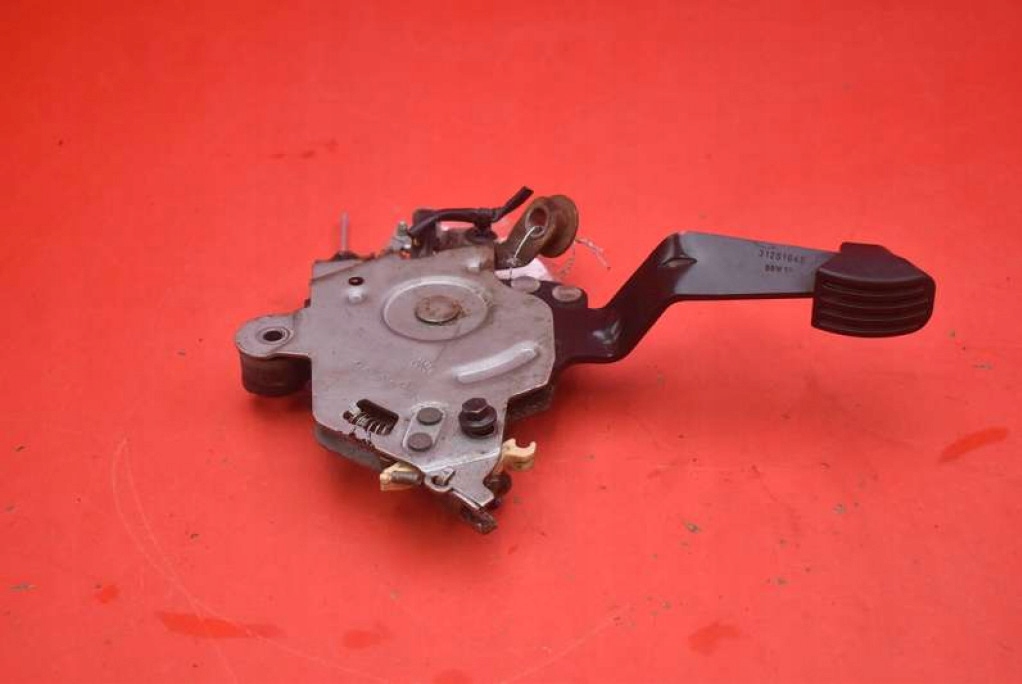 фото №5, Рычаг педаль тормоза ручного 31201645 volvo xc90 1 i 06-14