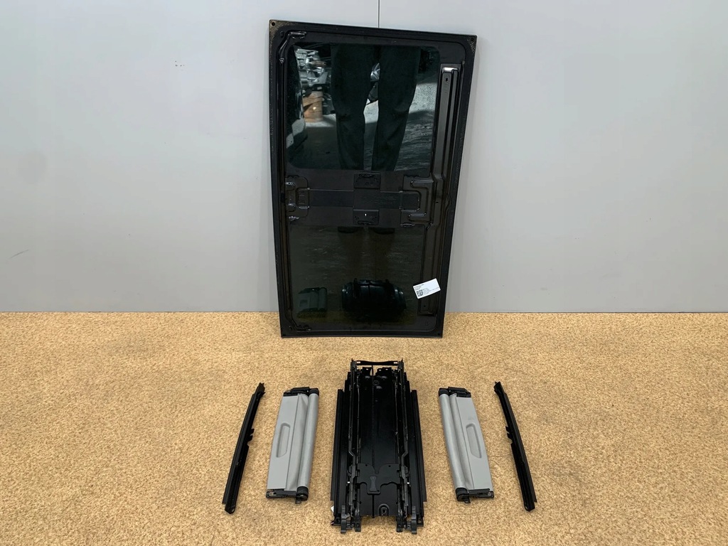 фото №6, Bmw i3 люк панорама шторка комплект