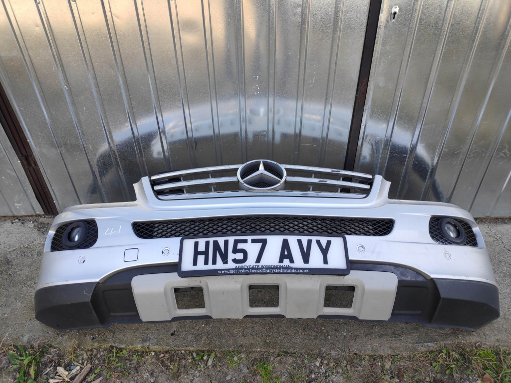 Бампер перед mercedes ml w164 05-08 c775 Киев