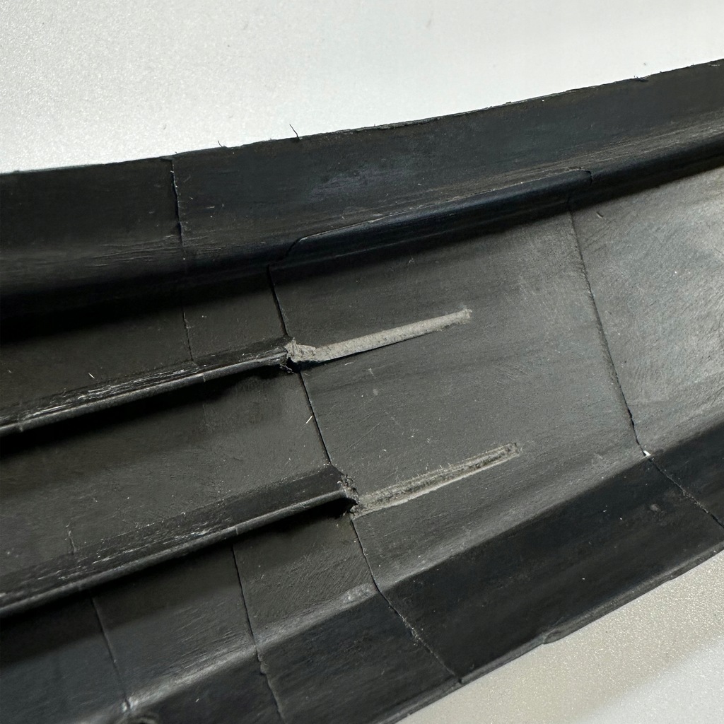 фото №6, Молдинг скло лобове права mercedes vito w638 6386980179