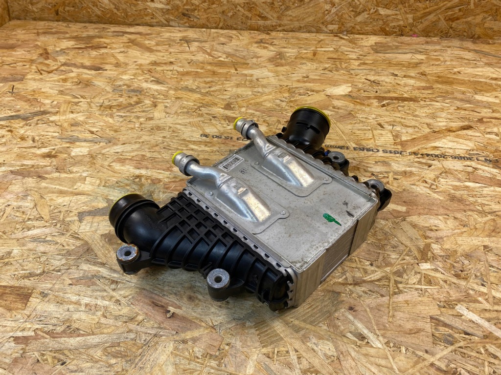 Радиатор воздуха интеркулер jaguar e-pace x540 gj32-9l440-ae 2017- с Разборки