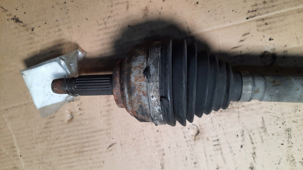 Приводной вал левая renault laguna 1 2.2d 99r Цена