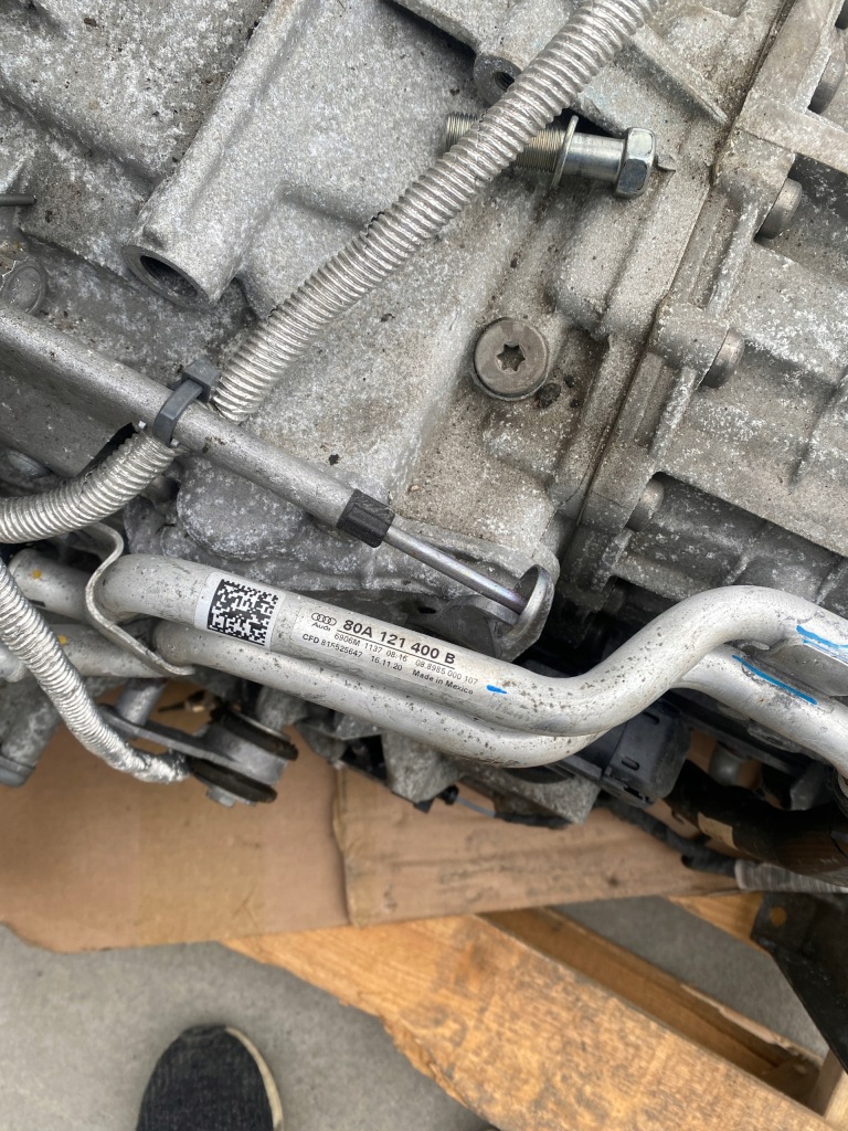 Двигун комплектний  + коробка передач передач q5 45tfsi quattro 2.0 tfsi 2021r Оригінал