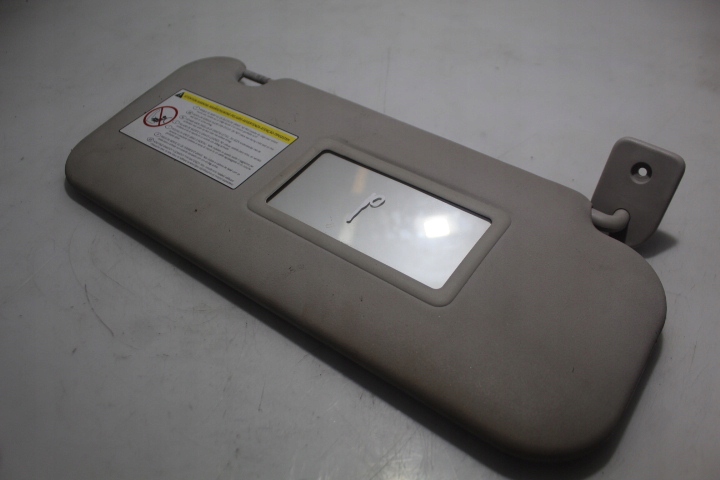 фото №1, Защита солнцезащитная правая peugeot 207