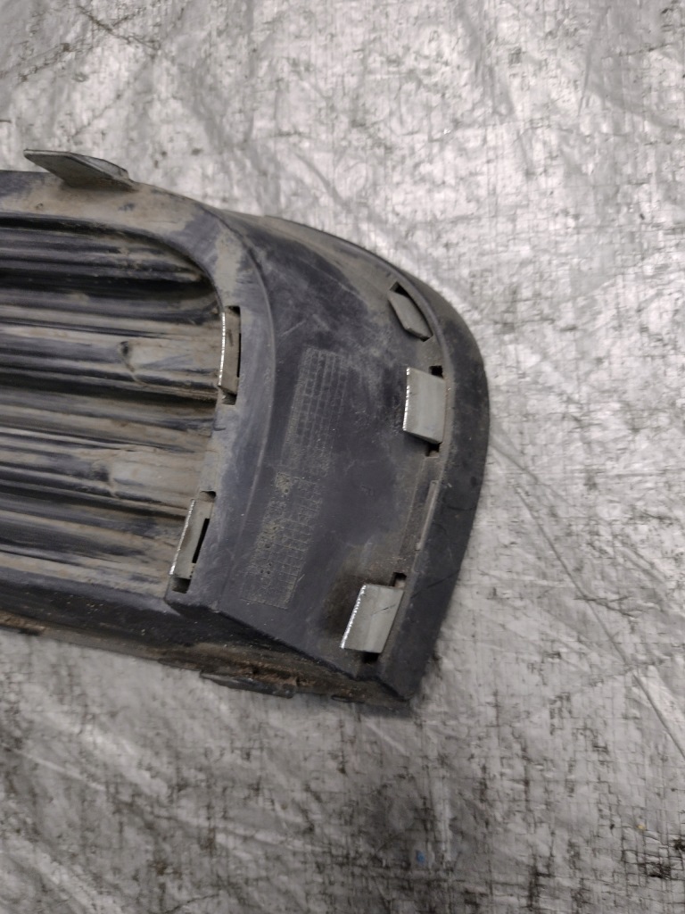 Права решітка бампера opel insignia a в Україні