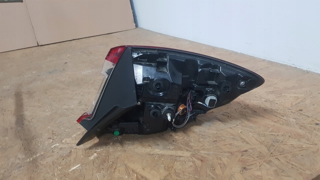 фото №8, Renault captur ii 2 лампа задняя задняя левая led